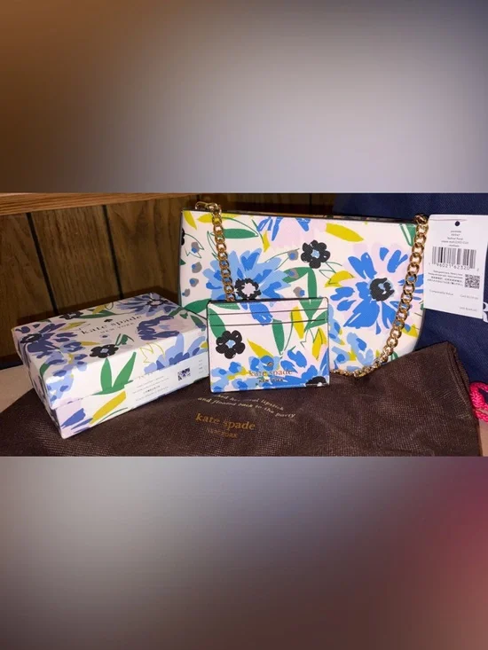 Kate Spade White Floral Clutch with Gold Chain and Card Holder Matching Set NWT - Picture 1 of 1